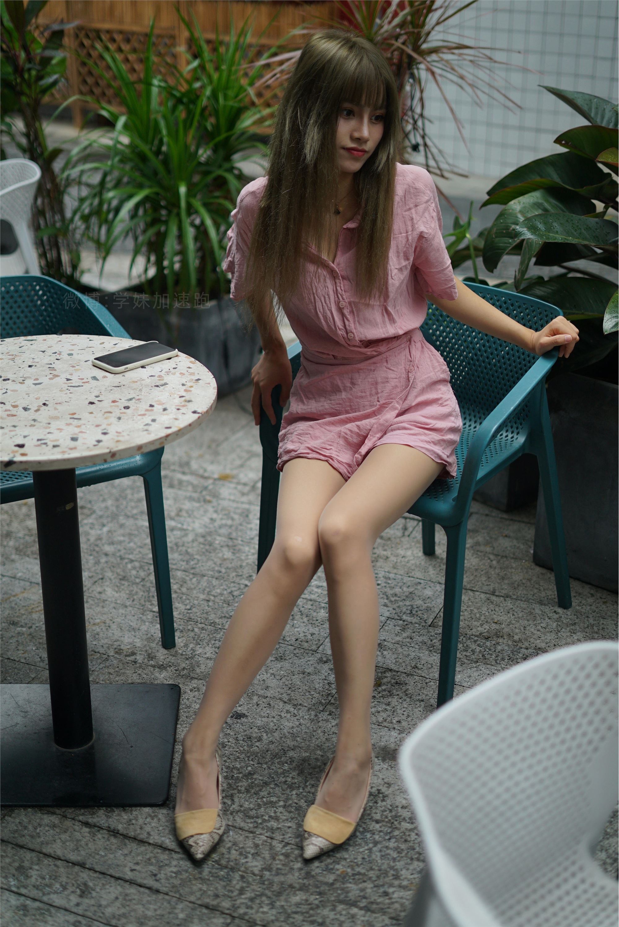 学妹加速跑 XM046《敏儿粉粉嫩嫩》